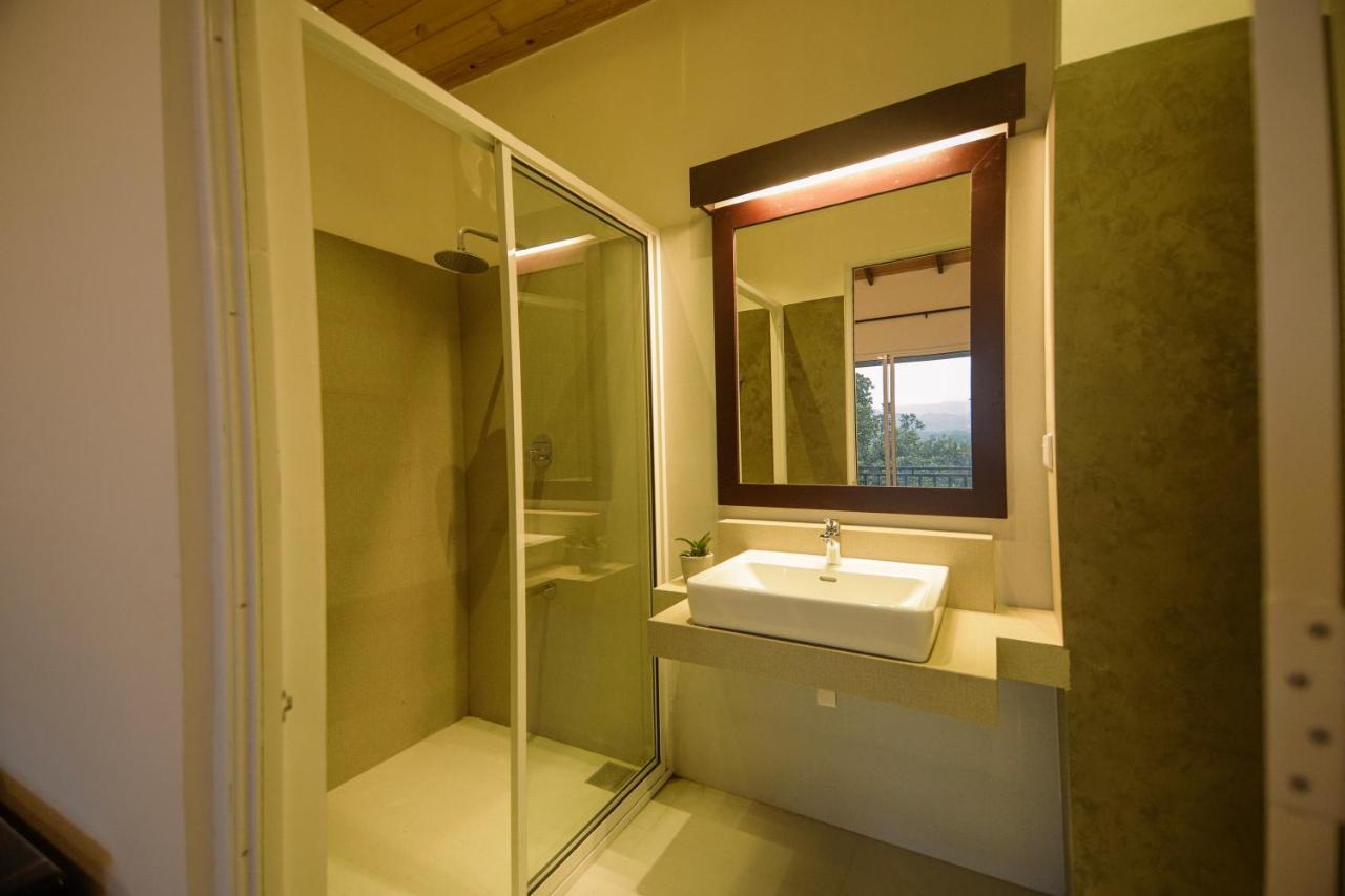 The Hills By Blue Fox Hotel Kandy Exterior photo