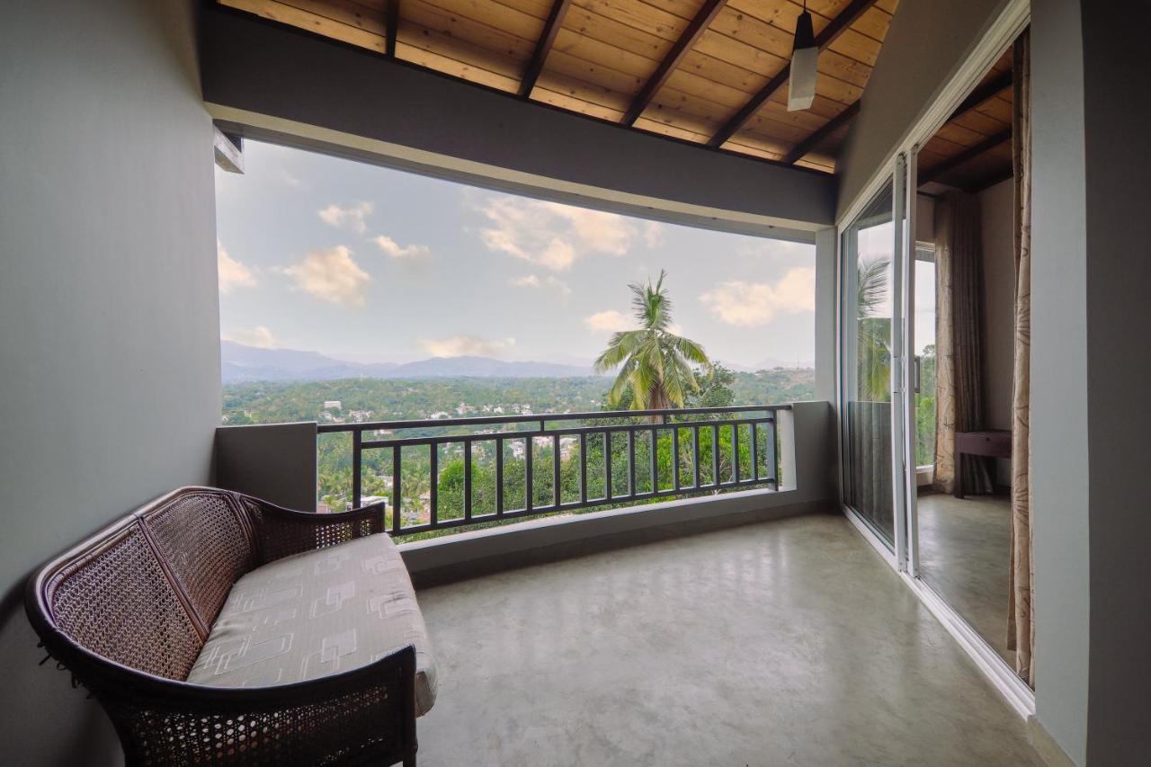 The Hills By Blue Fox Hotel Kandy Exterior photo